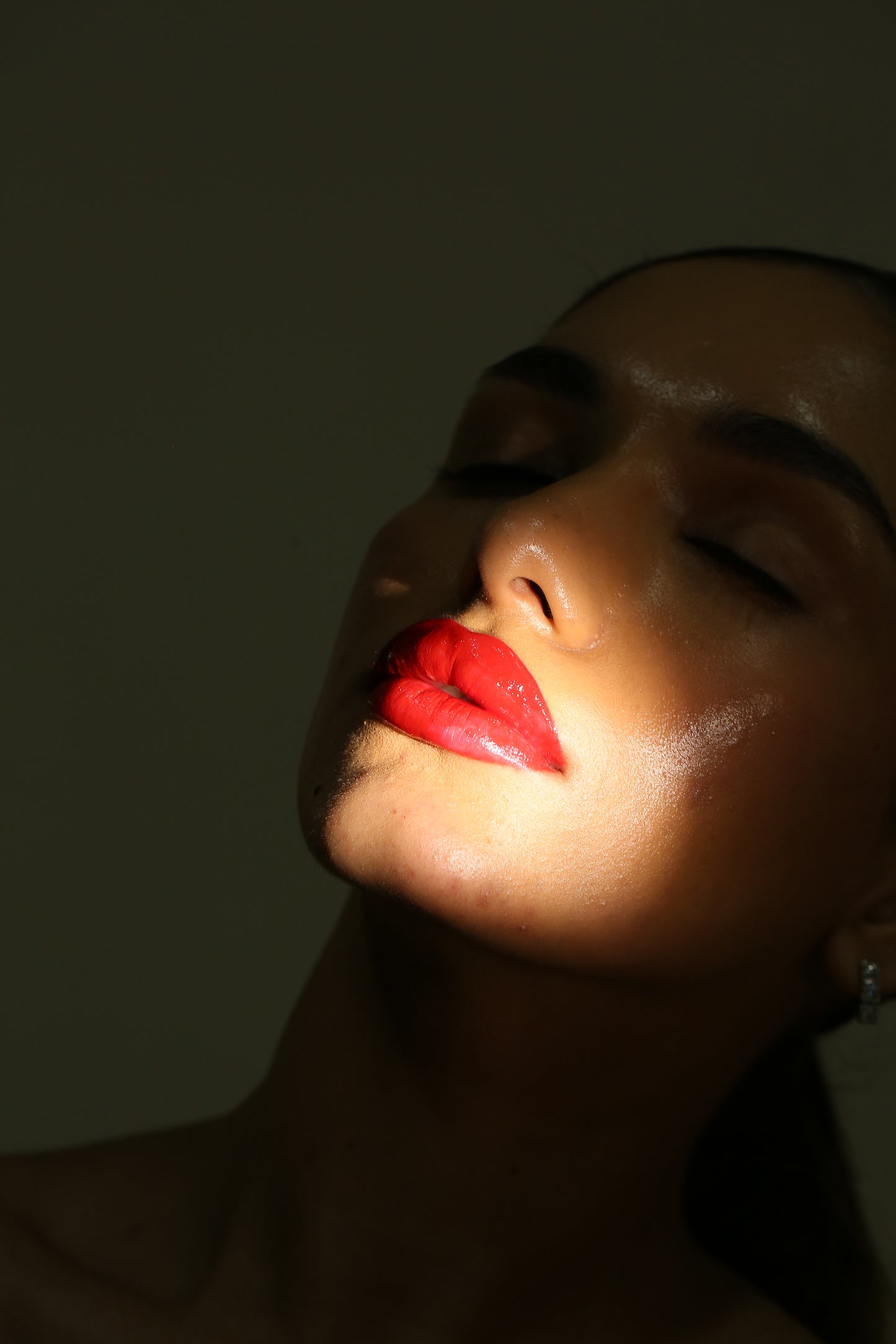 Lip Oil Gloss Crimson Red kiss | Ramona